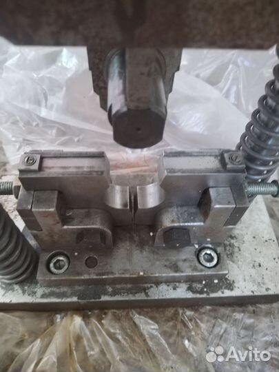 Продам оснастку для пресса