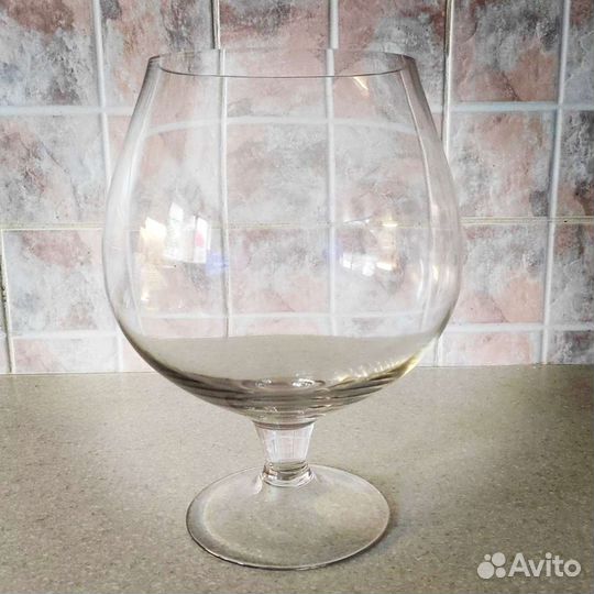 Ваза рюмка, 26 см, новая, стекло