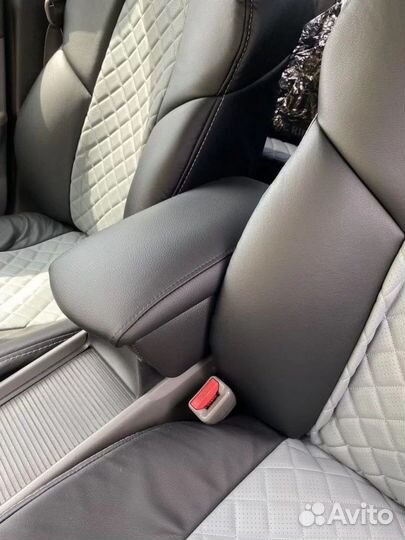 Подлокотник Honda Сivik 8 4D Хонда Цивик 8 4D