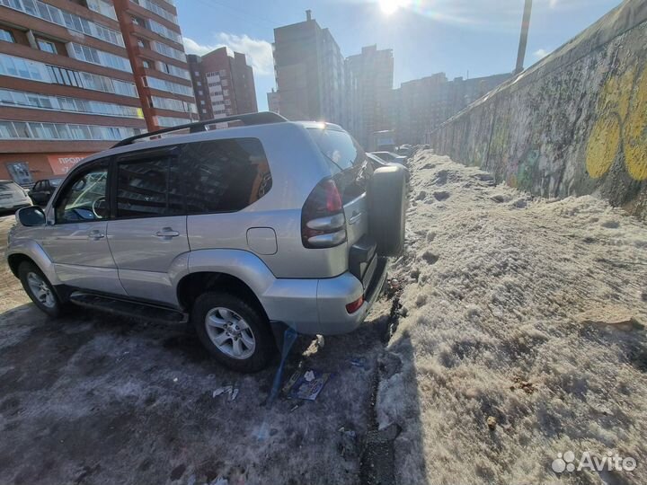 Toyota Land Cruiser Prado 4.0 AT, 2003, 322 228 км