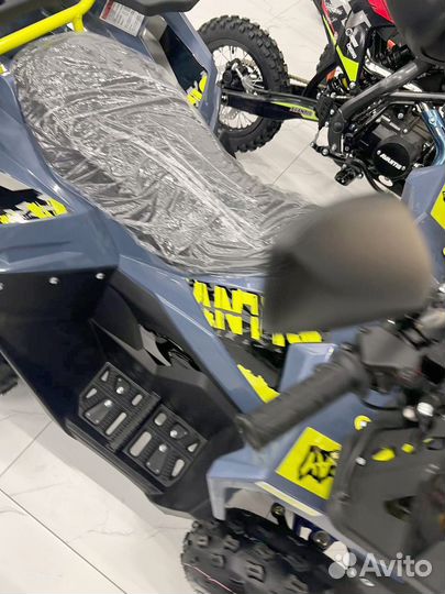 Детский квадроцикл Авантис 8 в отличном состоянии