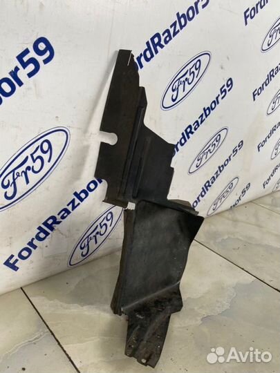 Дефлектор радиатора передний левый Ford C-Max C214