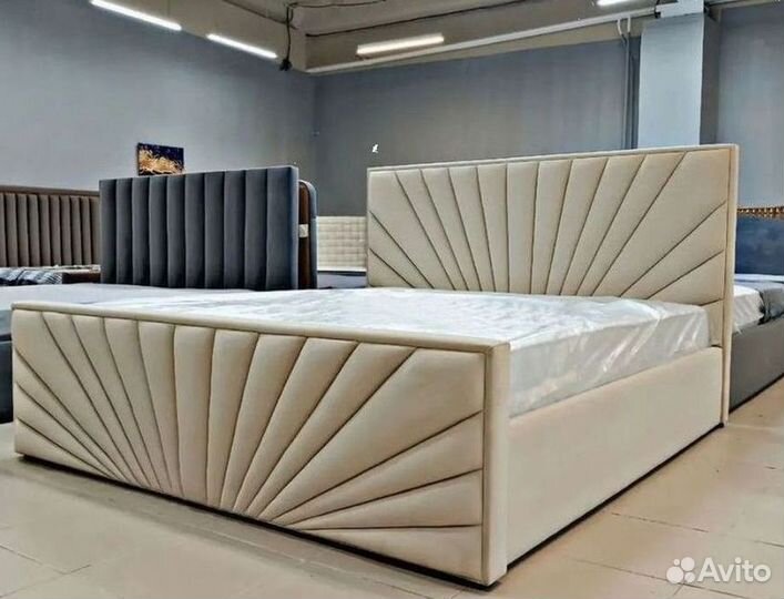 Кровать мягкая двуспальная на заказ