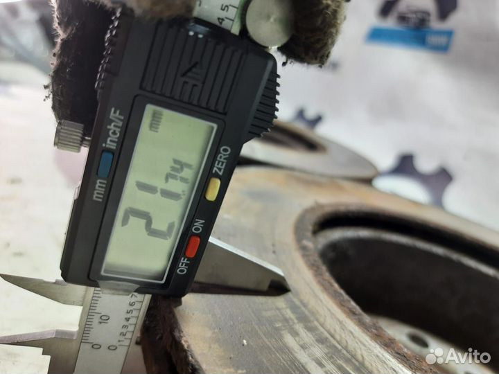 Диски тормозные передние BMW 1-серия E87 LCI