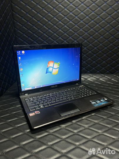 Ноутбук asus