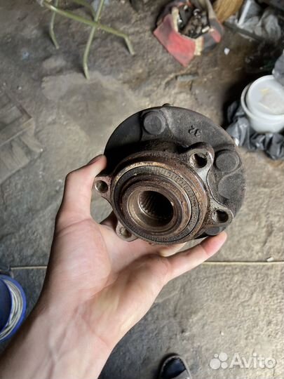 Ступица в сборе nissan