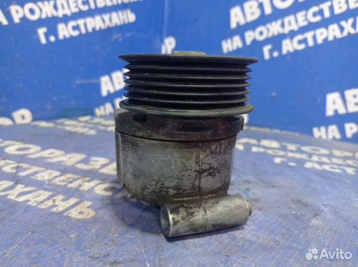 Натяжитель ремня генератора Ford Focus 2 седан