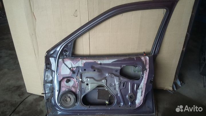 Дверь передняя правая Opel Vectra b 90508226