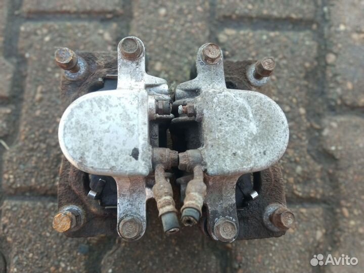 Суппорт тормозной задний лев/прав hyundai santa FE