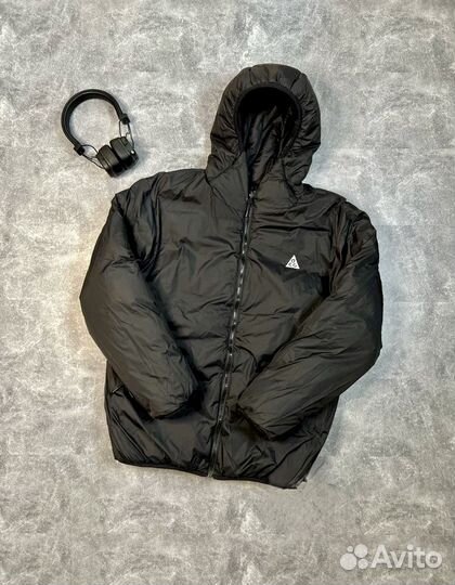 Демисезонный пуховик Nike ACG