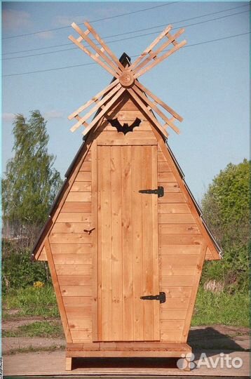 Уличный туалет деревянный Ю101