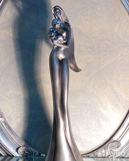 Статуэтка интерьерная. Мама и малыш. Ар-деко. 39см