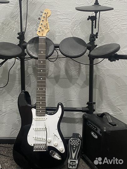 Электро гитара с комбиком