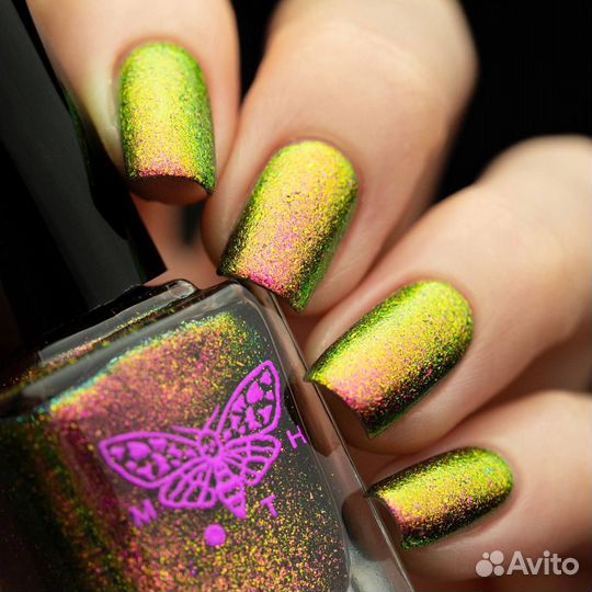 Лаки для ногтей Moth