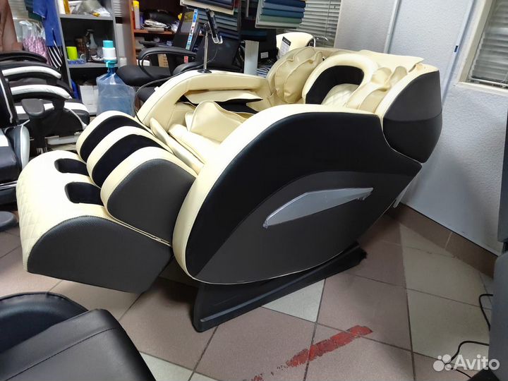 Массажное кресло