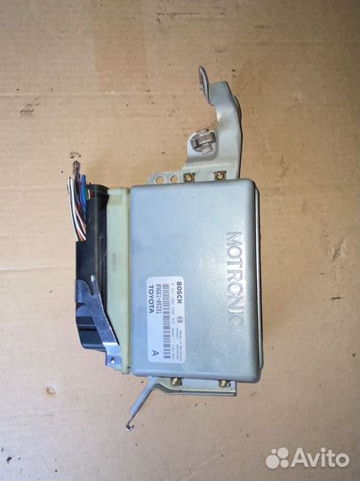 Блок управлени двигателем toyota avensis 1.6 4afe