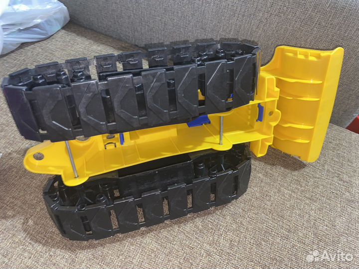 Трактор игрушки