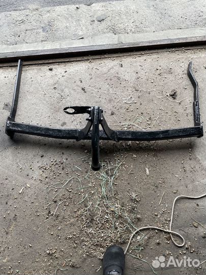 Фаркоп на Renault Scénic