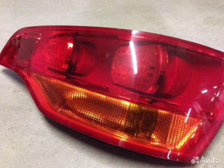 Фары задние Audi Q7