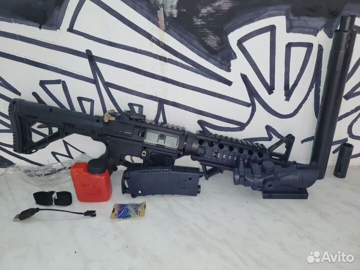 Игрушечный автомат M4A1