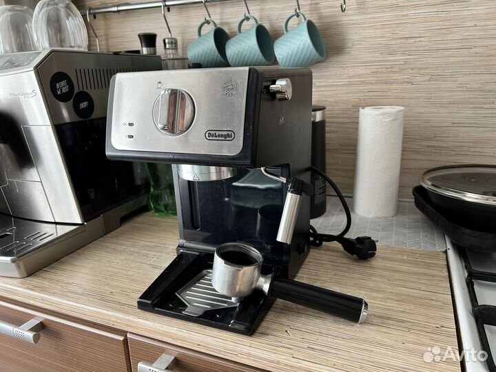 Кофеварка рожковая delonghi ecp 33.21