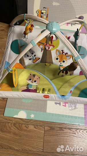 Детский игровой коврик Tiny Love