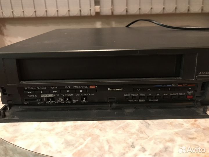 Видеомагнитофон