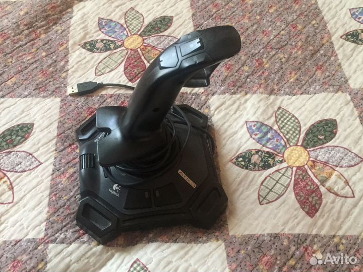 Джойстик logitech attack 3