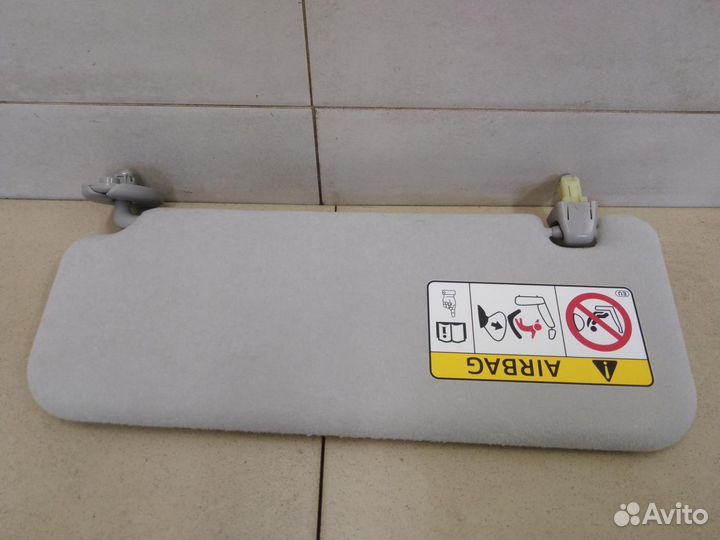 Козырек солнцезащитный (внутри) Hi Lux 2015