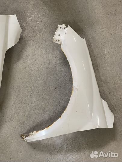 Крылья передение Geely emgrand x7