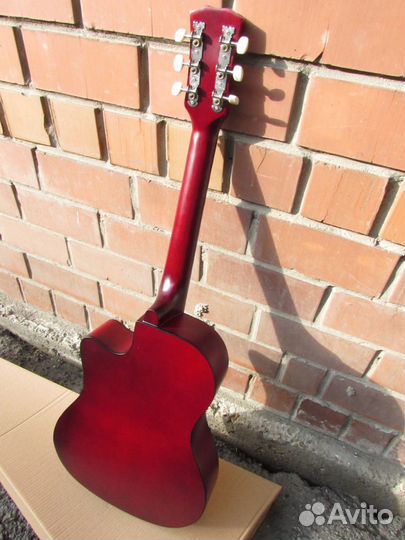 Гитара классическая