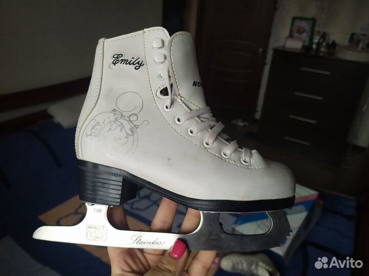 Коньки р. 29 (18, 5 см)