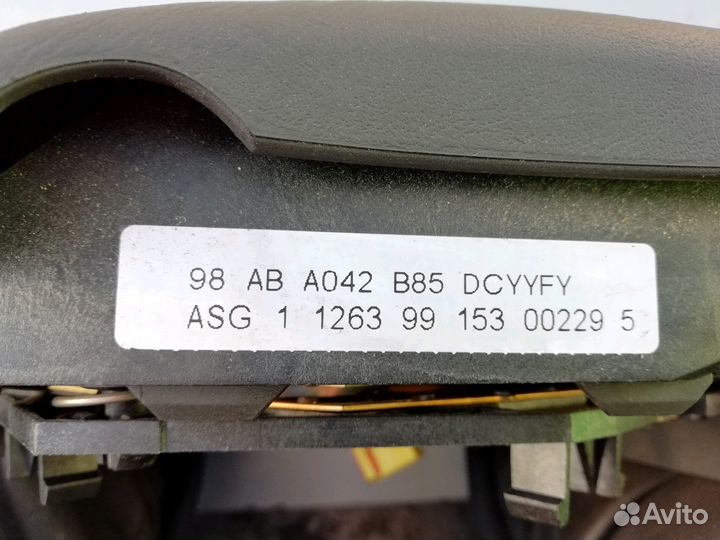 Аэрбег водителя Форд Фокус 1 (1087768)