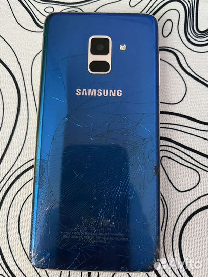 Samsung Galaxy A8 (2018), 4/32 ГБ
