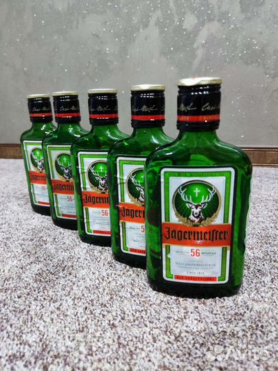 Бутылочки Jägermeister