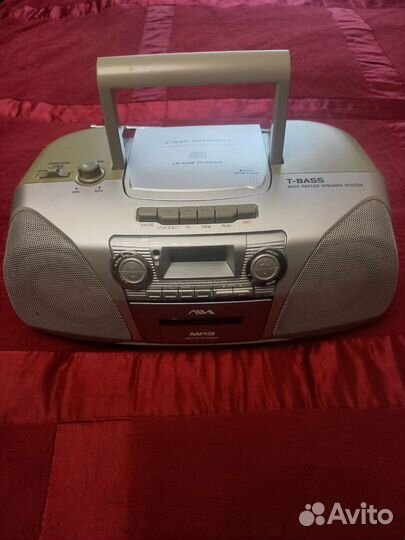 Радиоприемник sony