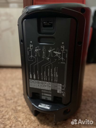 Студийная колонка