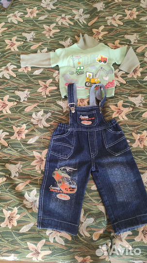 Комплекты детской одежды