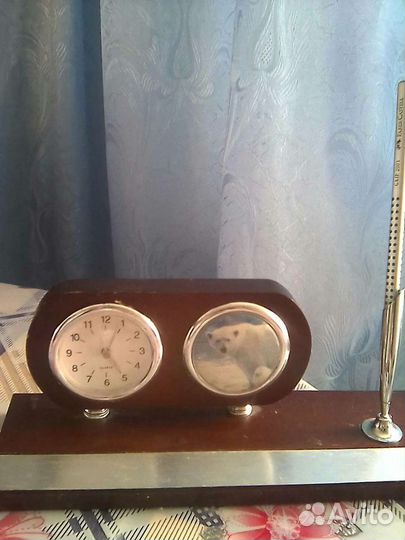 Настольные письменные принадлежности