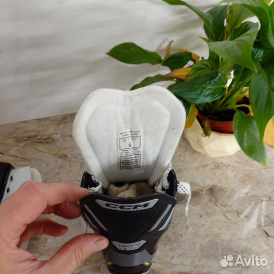 Коньки детские CCM