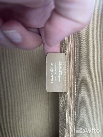 Salvatore ferragamo сумка