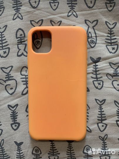 Чехол на iPhone 11