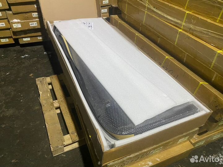 Жесткая крышка на пикапы Toyota Tundra 5.5 \ 6.5ф