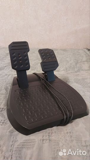 Руль Thrustmaster T150