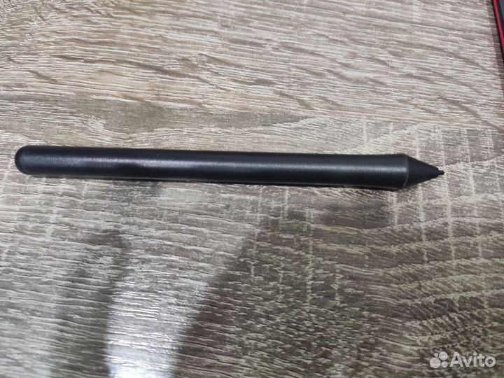 Графический планшет Wacom One by Wacom Medium CTL