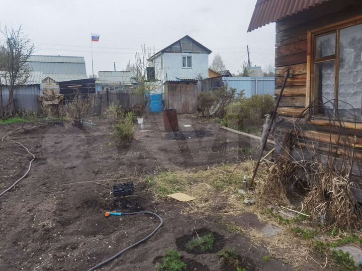 Дача 20 м² на участке 4 сот.