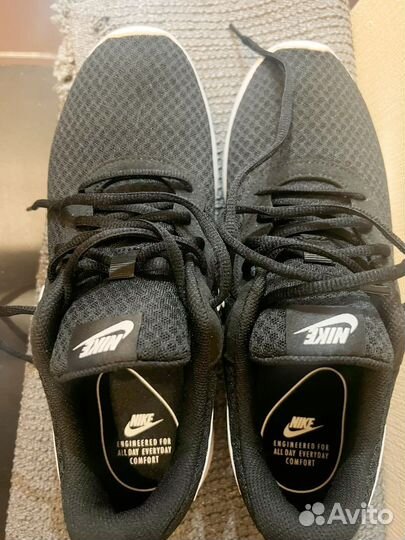 Кроссовки nike Tanjun женские для бега