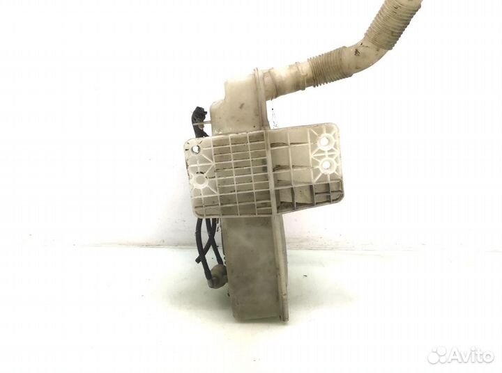 Бачок омывателя Volkswagen Golf 5 1.9 TDI 2004