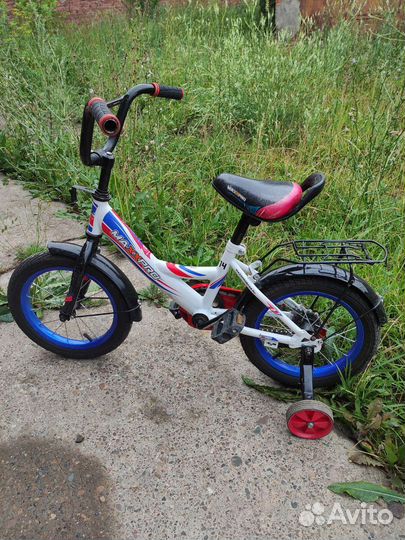 Детский велосипед 4-х колёсный