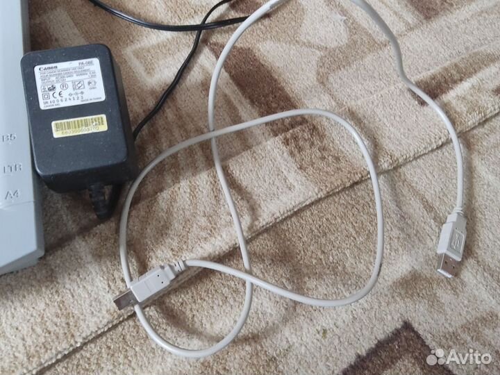 Сканер CanoScan 3000